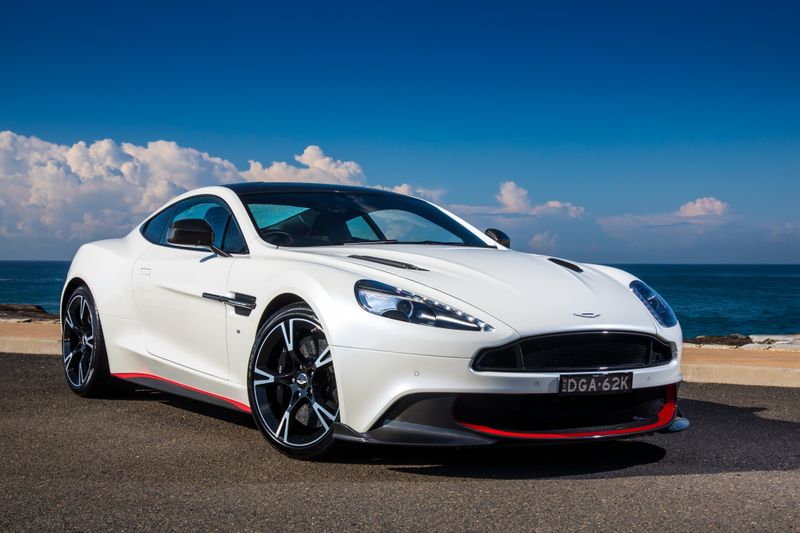 2017 Aston Martin Vanquish S - UV Print