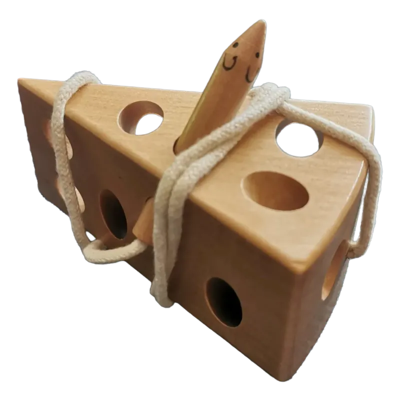 Fädelkäse aus Holz Fädelkäse aus Holz