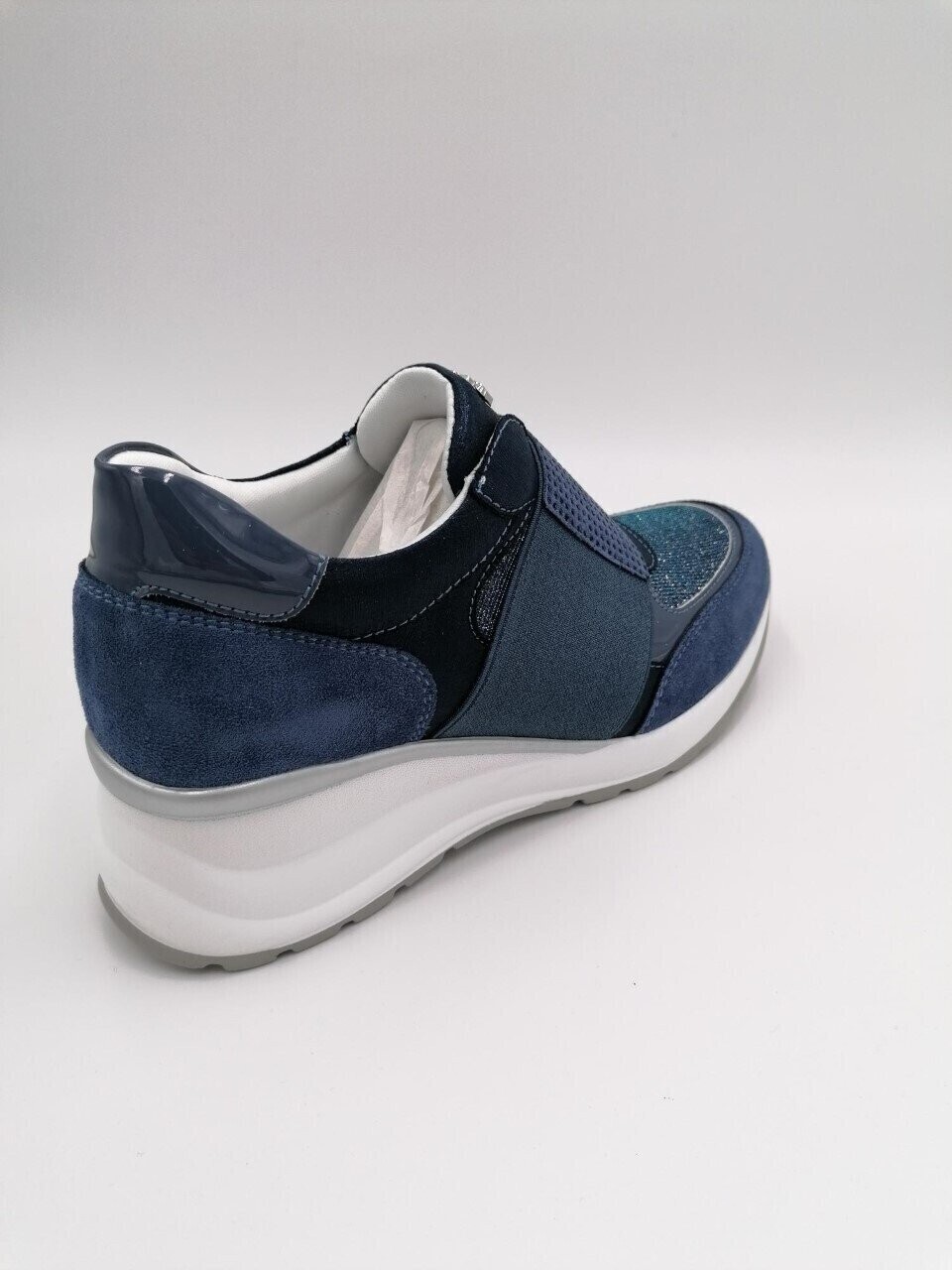 sneakers donna con fascia elestica collopiede Inblu