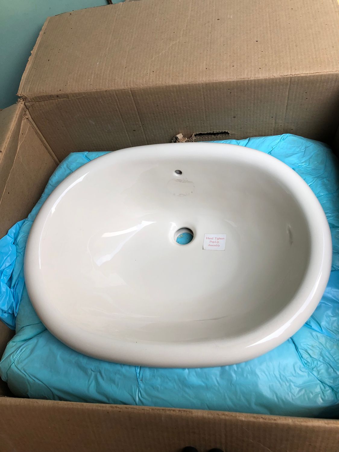 Madrid 1000.4 Sink (Almond)