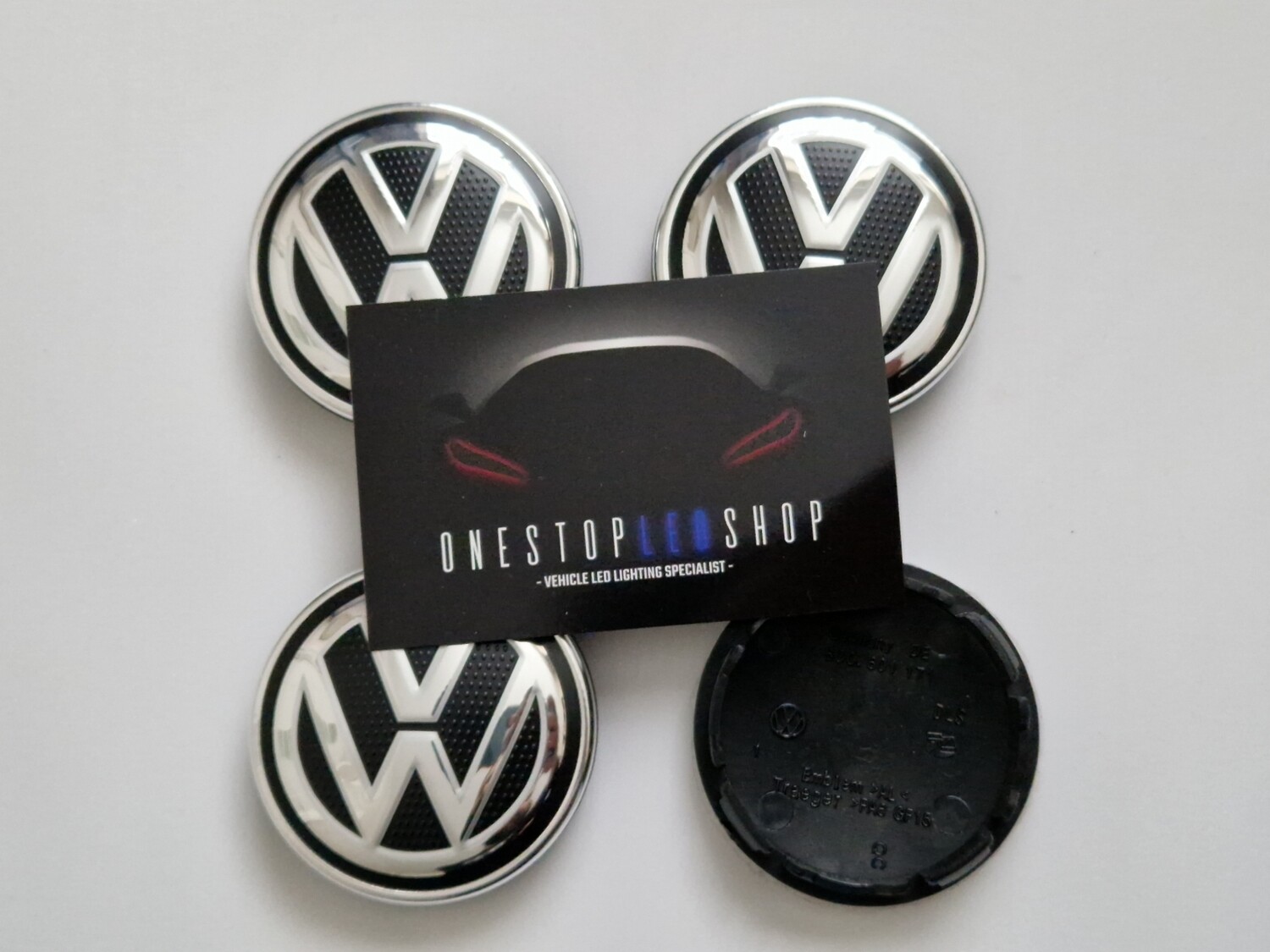 4 X Volkswagen 6C0 601 171

 56mm Alloy wheel center hub caps