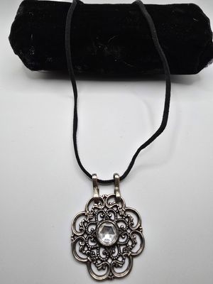 Midnight Fleur Pendant – Crystal &amp; Black Cord Necklace