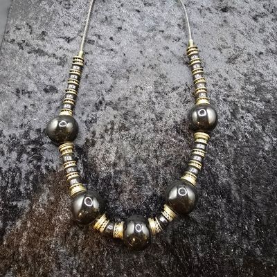 Elegant Metallic Bead Necklace – Symmetry in Gold &amp; Silver