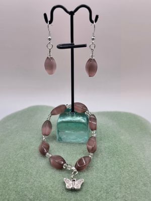 “Lavender Glow” Jewelry Set – Beaded Bracelet &amp; Matching Earrings