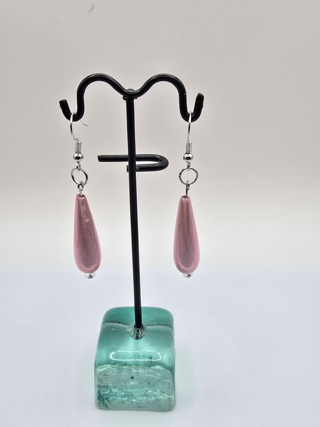Shimmering Pink Teardrop Earrings – Handcrafted Elegance in Silver