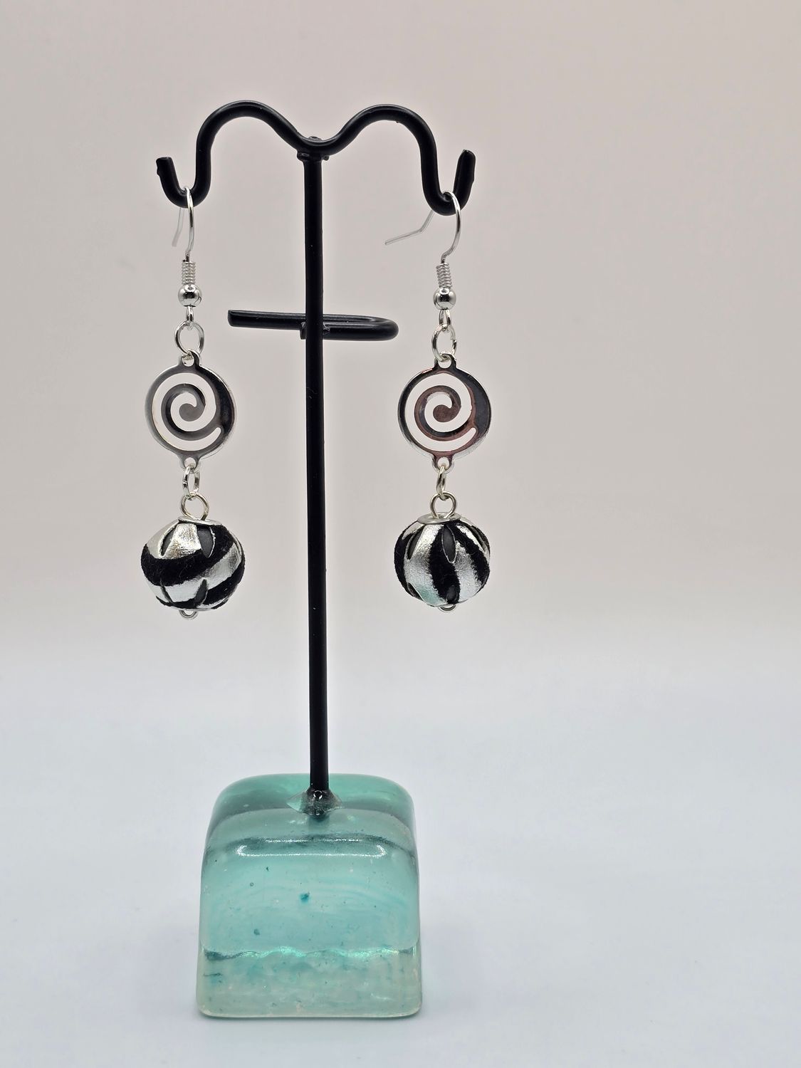 “Tribal Noir” Earrings – Spiral &amp; Striped Statement Drops