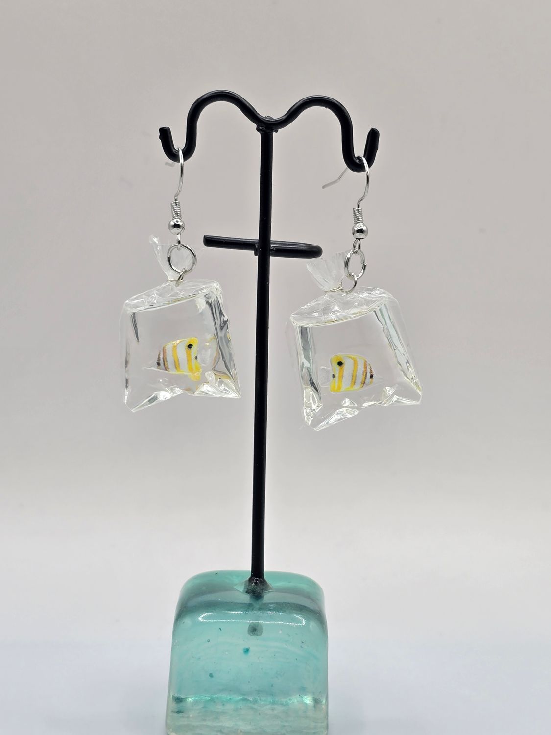 Catch &amp; Release&quot; Mini Fish Bag Earrings