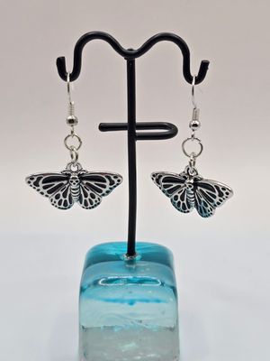 Flutter Signal&quot; Butterfly Earrings