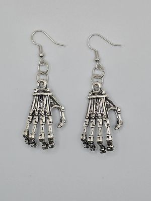 Grasp of the Grave Skeleton Hand Earrings – Silver-Toned Gothic Dangles