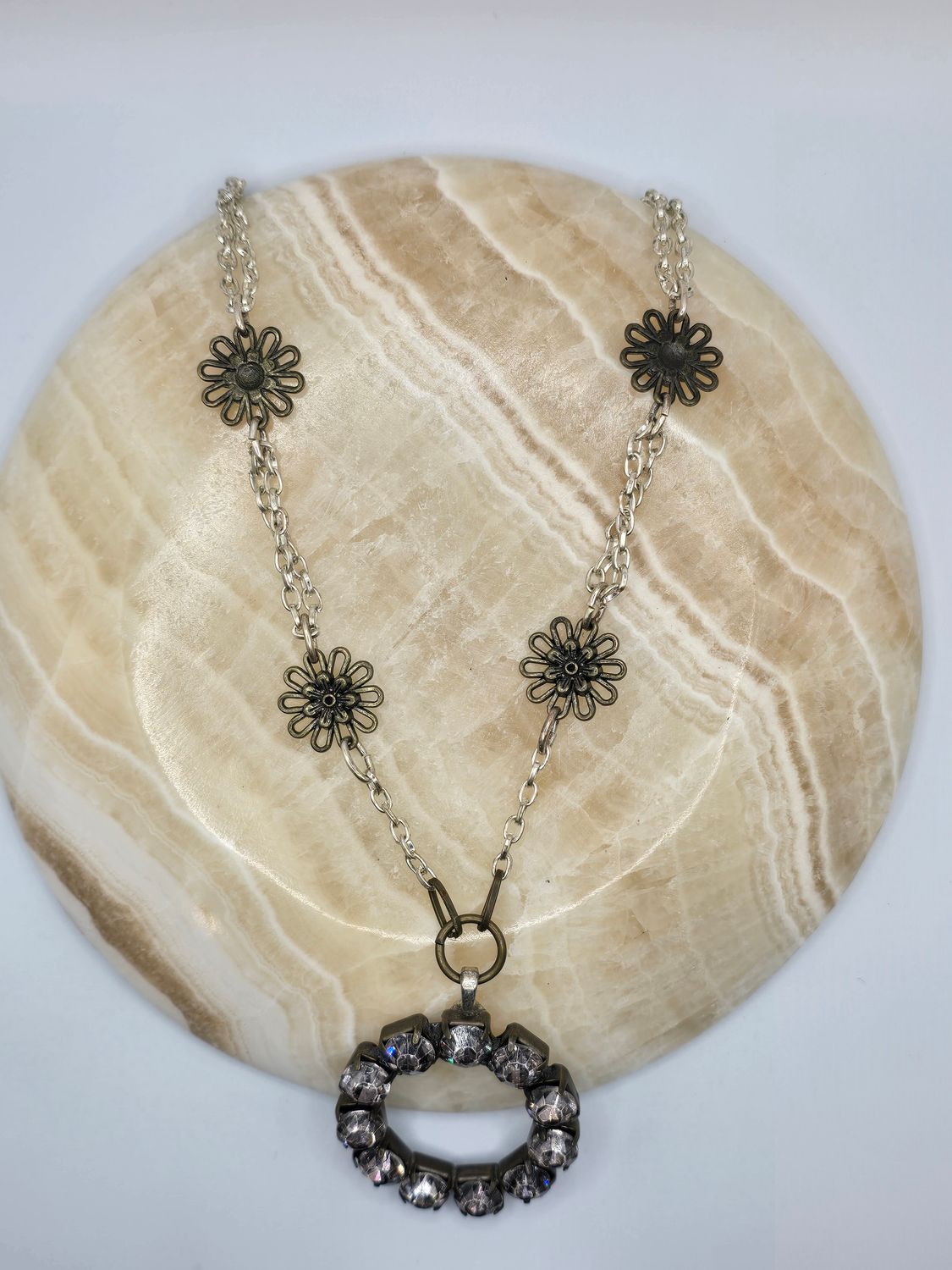 Vintage Bloom Necklace – Crystal Circle &amp; Silver Daisy Chain