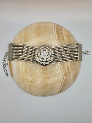 Vintage Dahlia Bracelet – Silver Flower on Layered Strands