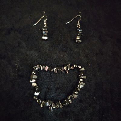Hematite” Jewelry Set – Reflective Stones &amp; Metallic Grit