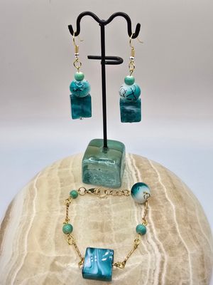 Tidepool Glow Bracelet &amp; Earring Set