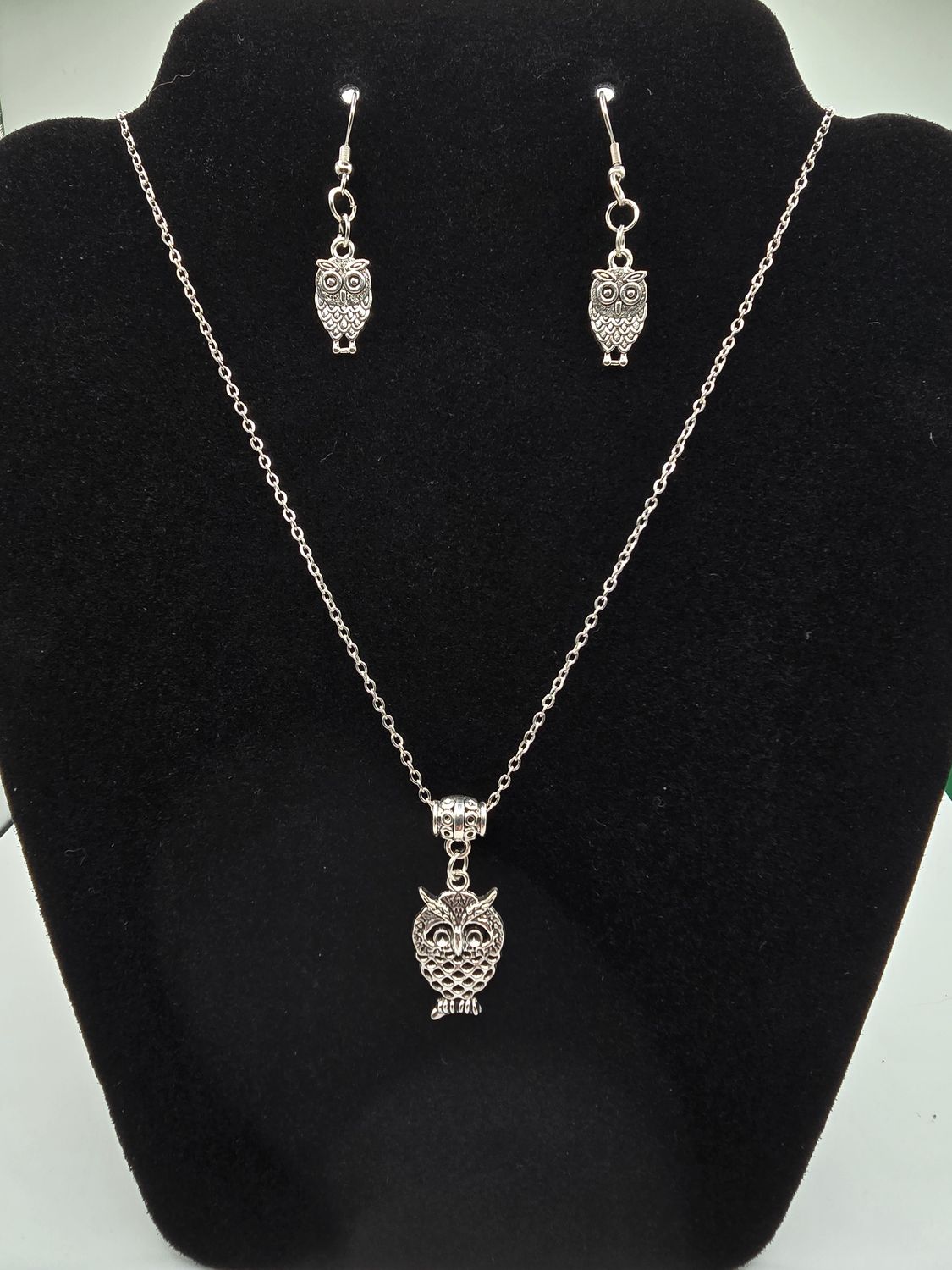 Wisdom Keeper Owl Jewelry Set