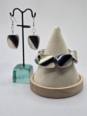 Reflections Set – Sculpted Silver Bracelet &amp; Earrings