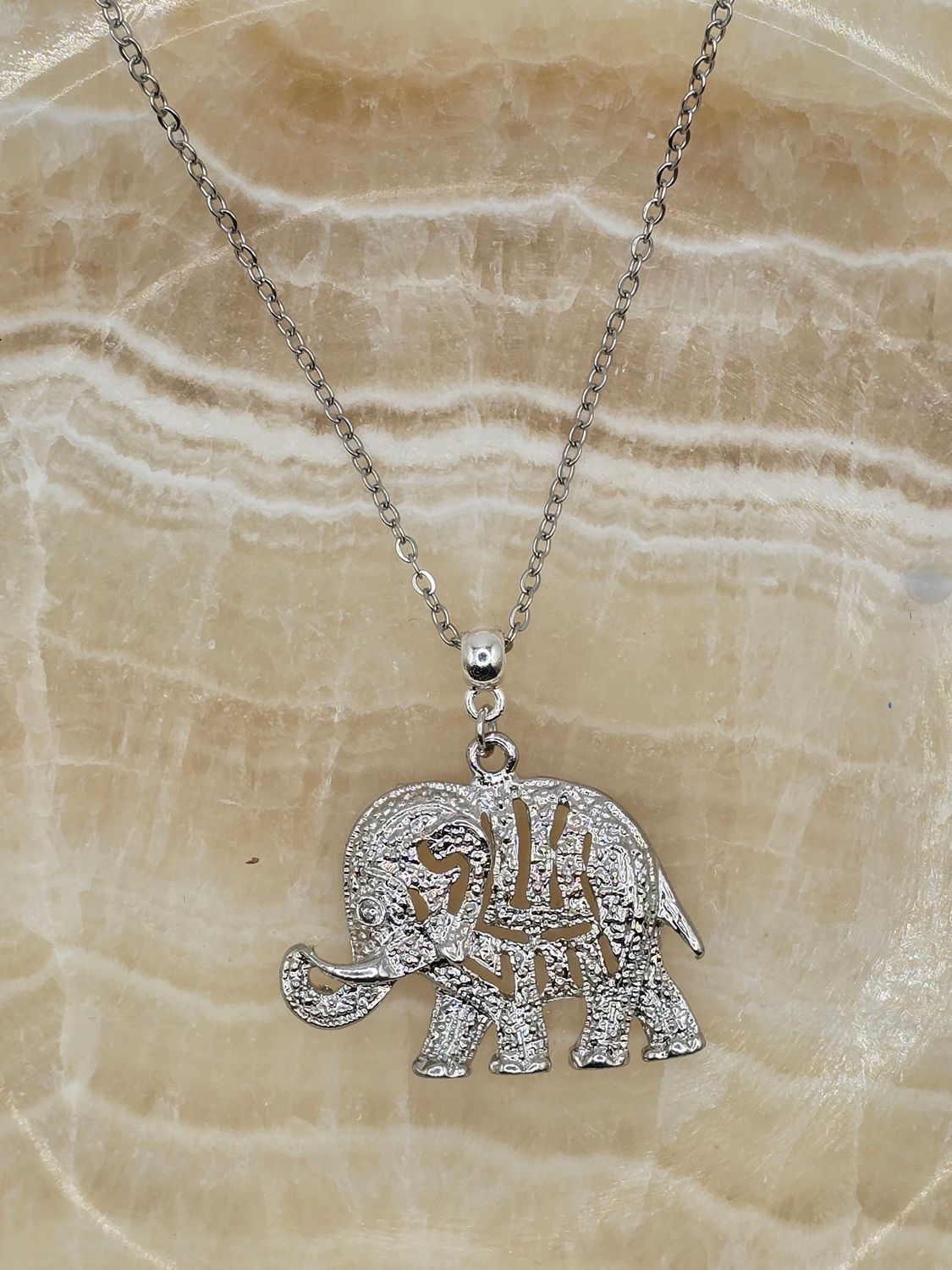 Silver Elephant Pendant Necklace – Symbol of Strength &amp; Grace