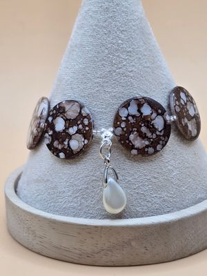 Inkdrop Bead Bracelet with Pearl-Like Teardrop Charm