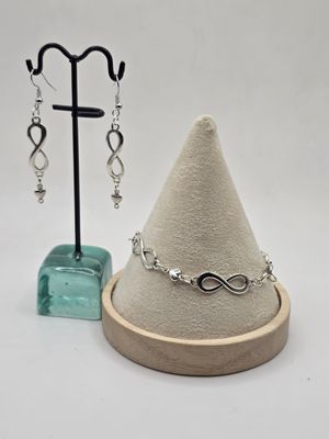 "Eternal Love" Infinity &amp; Heart Silver-Tone Jewelry Set