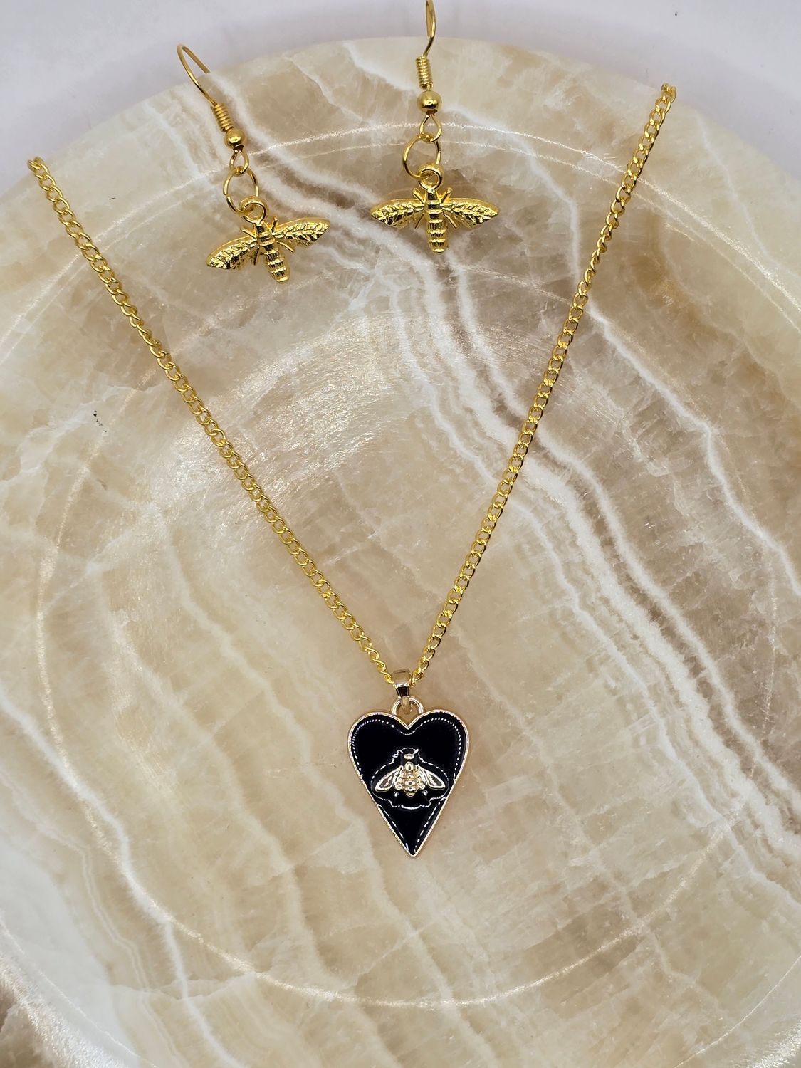 "Sweet Honeycomb" Gold-Tone Bee &amp; Heart Jewelry Set