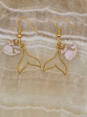 "Splashling" Duo – Gold Whale Tail Earrings