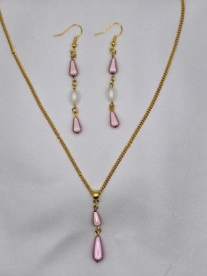 Blush Petal Elegance — Necklace &amp; Earring Set