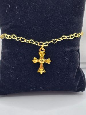Golden Faith Heart‑Link Bracelet