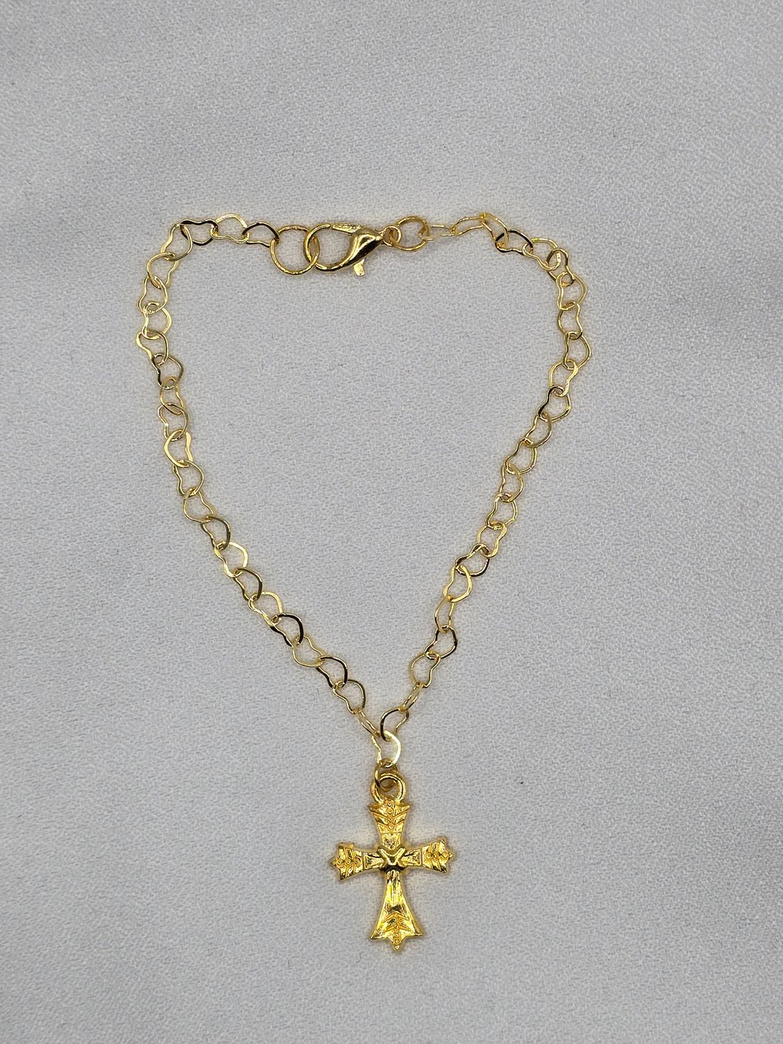 Golden Faith Heart‑Link Bracelet