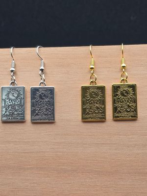 Tarot Card Collection – La Luna: Moonlit Intuition Earrings