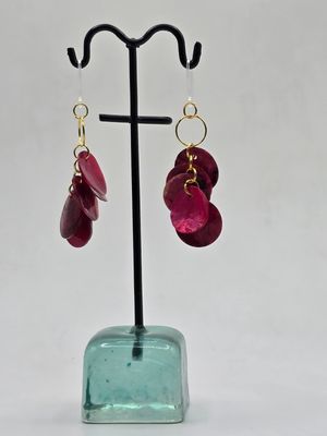Claire’s Collection – Pink Petal Shimmer Cascade Earrings