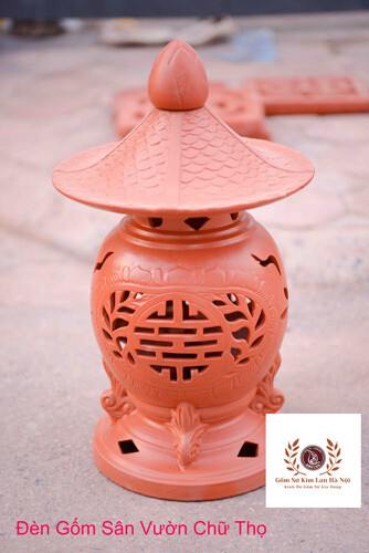 Đèn Gốm Sân Vườn