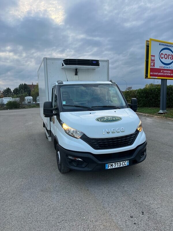Camion frigorifique 35S16 d'occasion