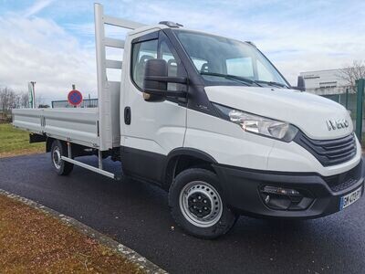 Camion plateau IVECO daily 