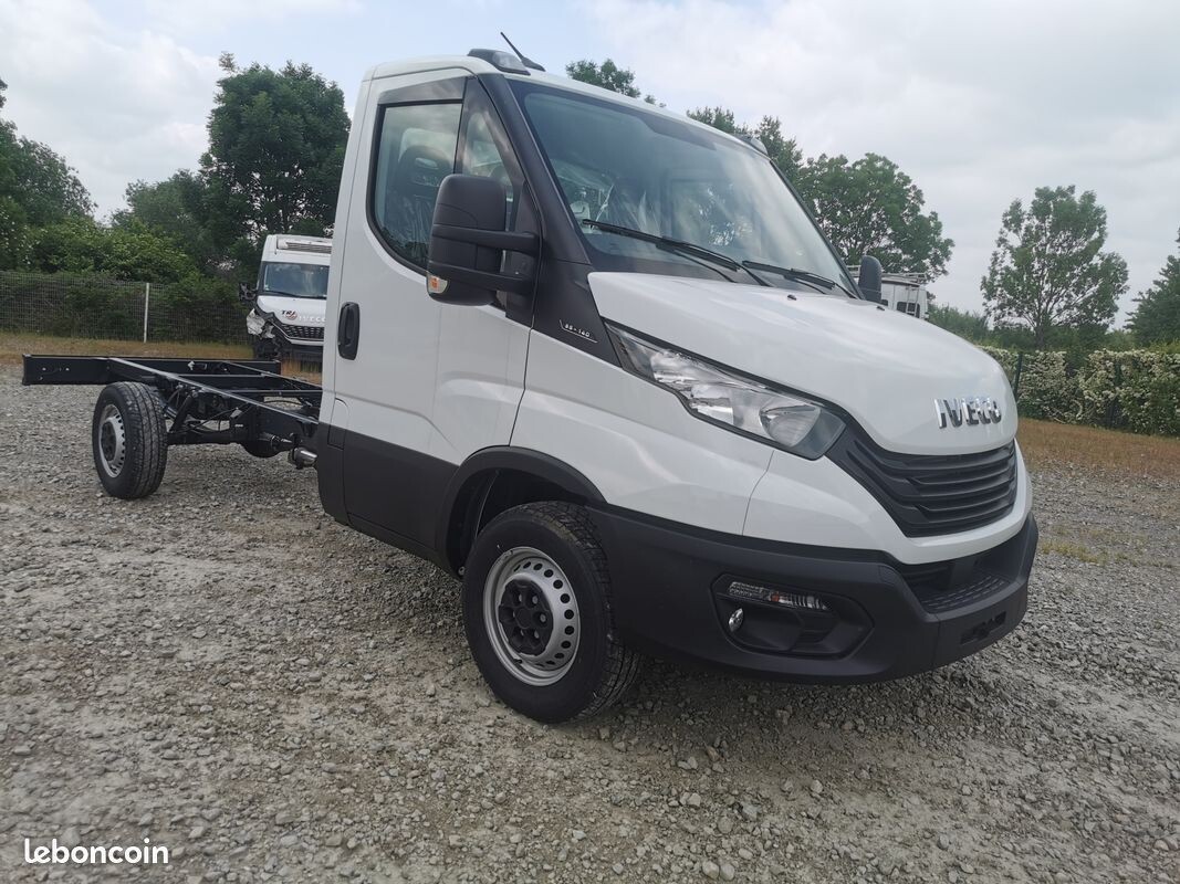 Camion châssis nu IVECO neuf