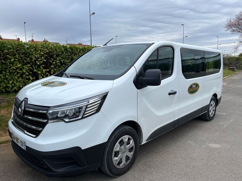 Renault trafic 9 places 150 cv d'occasion
