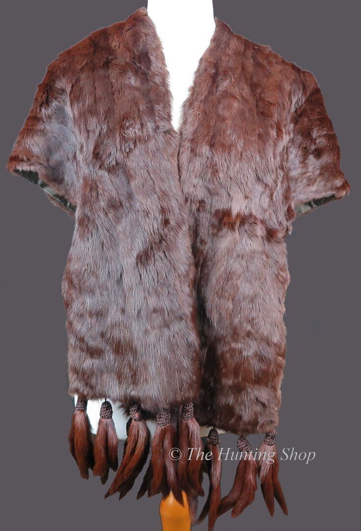 Lovely Vintage Mahogany Fur Stole
