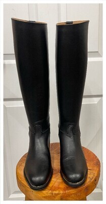 Size 6, Regent Pro Cotswold Black Leather Boots
