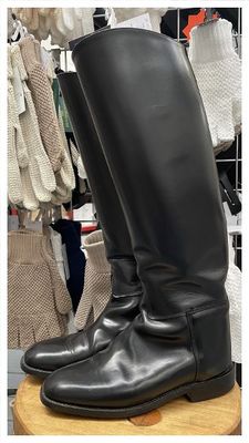 Size 4.5, Regent Black Leather Boots