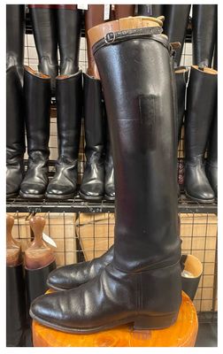 Size 5.5/6, Black Leather Boots with Trees