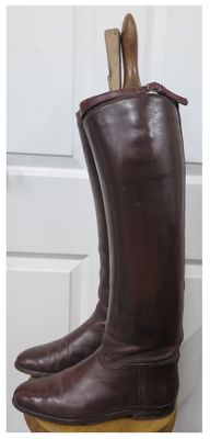 Size 10, Schnieder, Brown Leather Boots with Trees