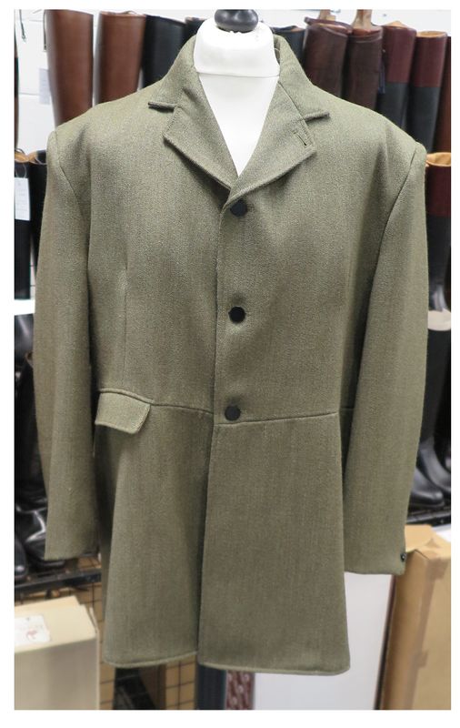 Gents 48" Calcutts, Tweed Hunt Coat (Ex Calcutts Stock)