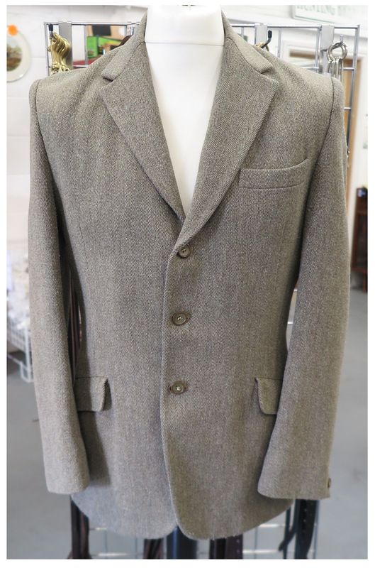 Gents 40" Derby Tweed Hacking Jacket