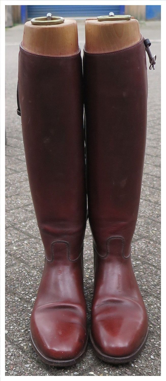 Size 8.5, Davies Brown Leather Boots