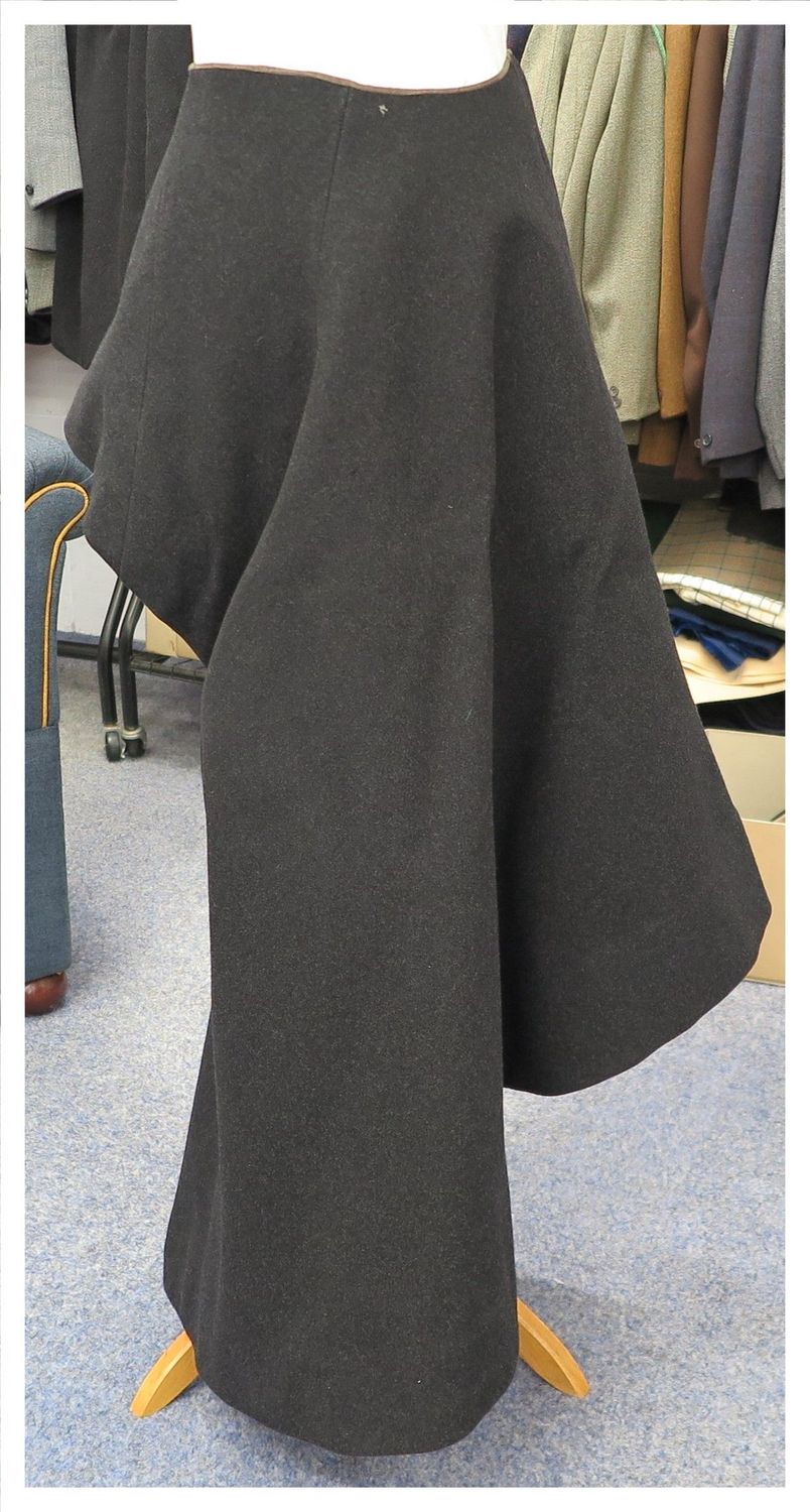 Ladies 24" Daniel Thomas Apron