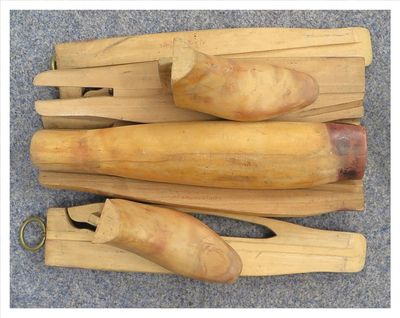 Size 8, Wooden Trees