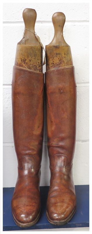 Size 10 - 10.5, Brown Leather Boots