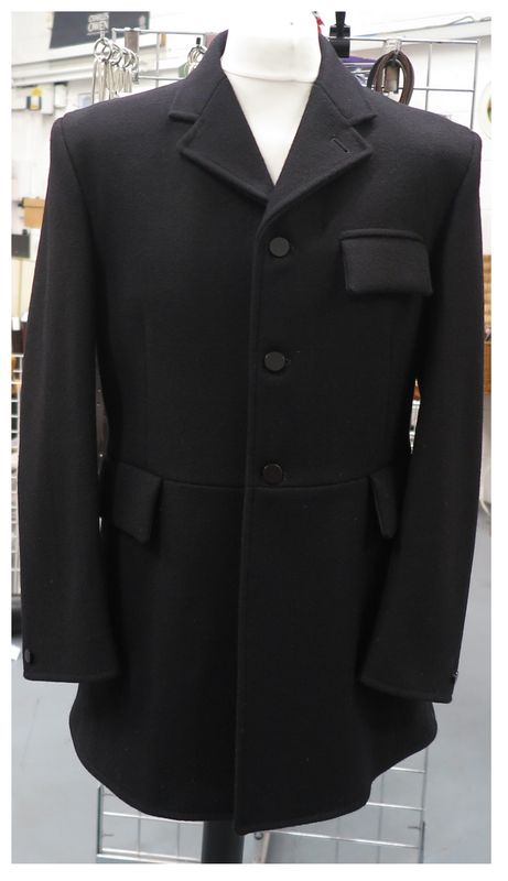 Gents 42", Mears Cottesmore Black Hunt Coat