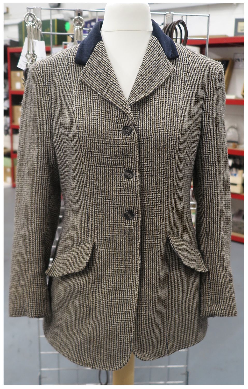 Ladies 38", Tweed Hacking Jacket