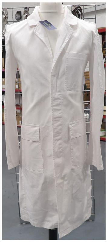 40 40" Long White Kennel Coat