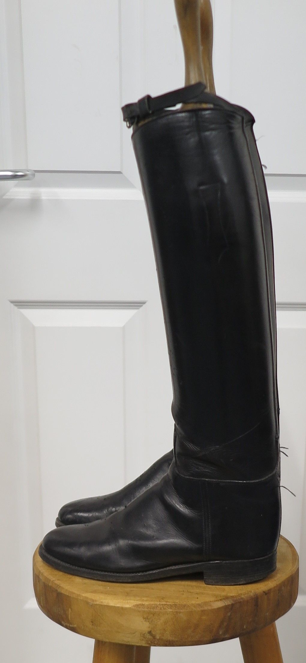 Size 6, Moss Bros Black Leather Boots and Trees