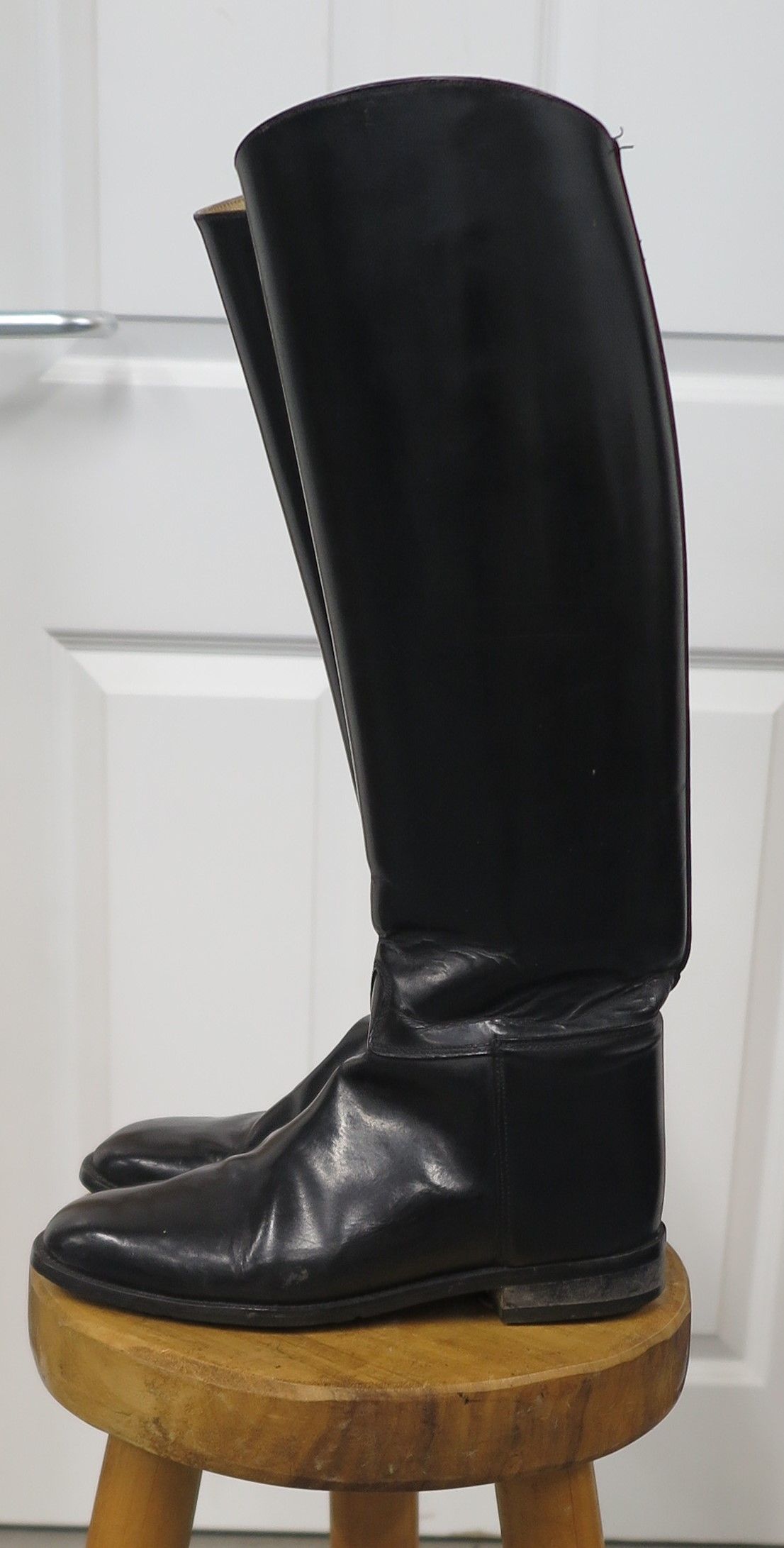 Size 7, Regent Black Leather Boots